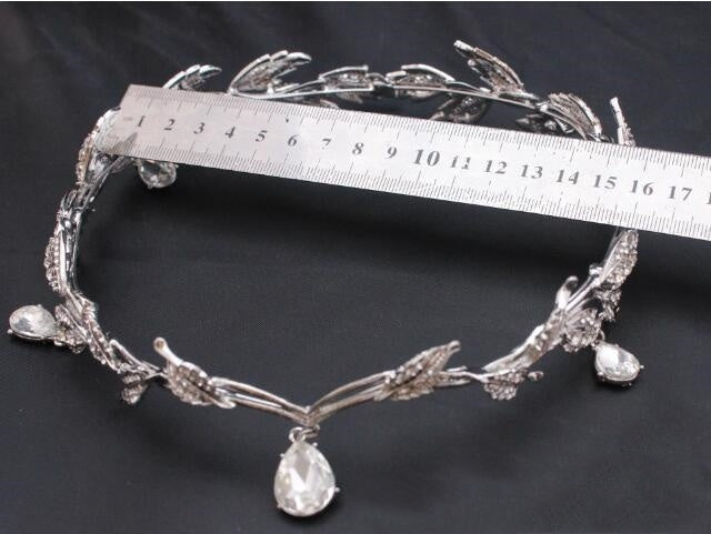 Eyebrow pendant full of rhinestones - Badi Jewellery store