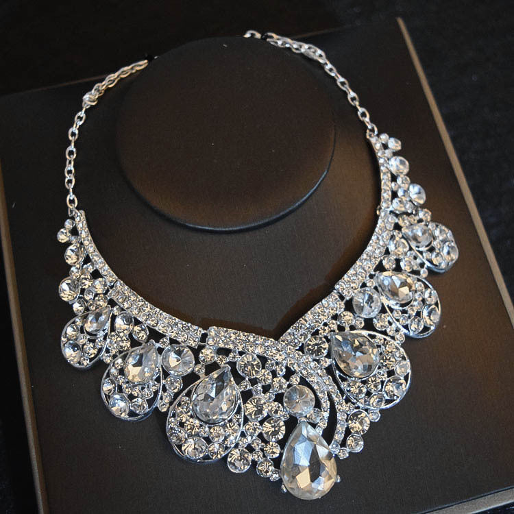 Bridal Headdress Flowers Wedding Hair Accessories Accessories Crown Necklace Earrings Three-piece Set Wedding Accessories - Badi Jewellery store