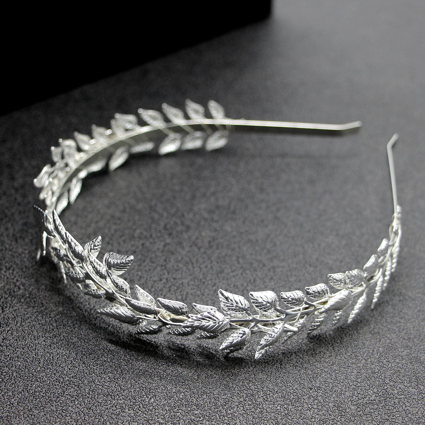 Bridal Golden Leaf Headband Alloy Crown Hair Accessories - Badi Jewellery store