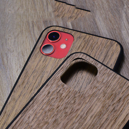 The Back Cover Of Wooden Mobile Phone Shell Is Easy To Use